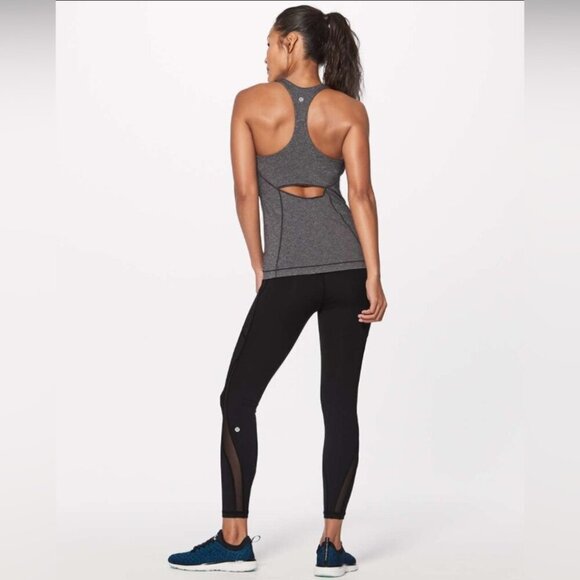 Lululemon In Training  Casual Athketic Sporty Yoga Light Tank Heathered Black 6 - Picture 4 of 4